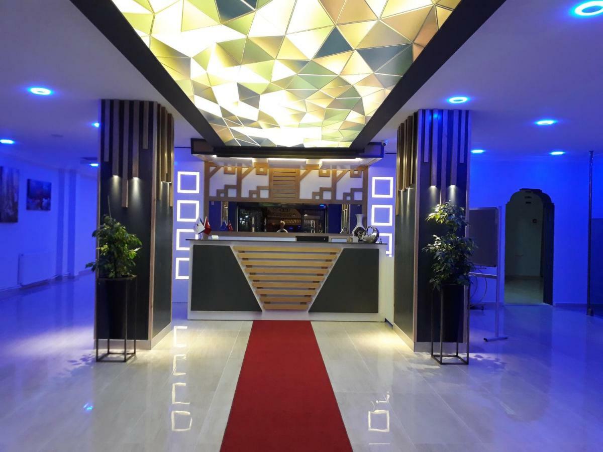 Grand Krone Hotel Çınarcık Exteriör bild